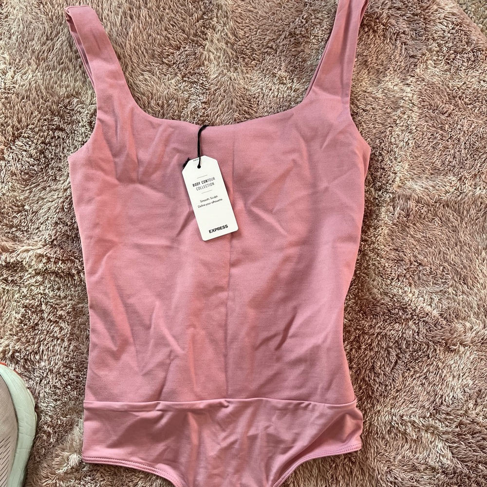 Express body contour square tank bodysuit